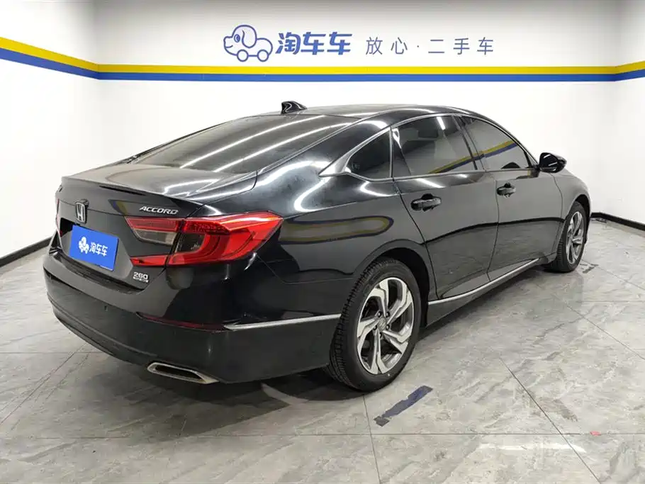 Honda Accord 2019 — фото 3