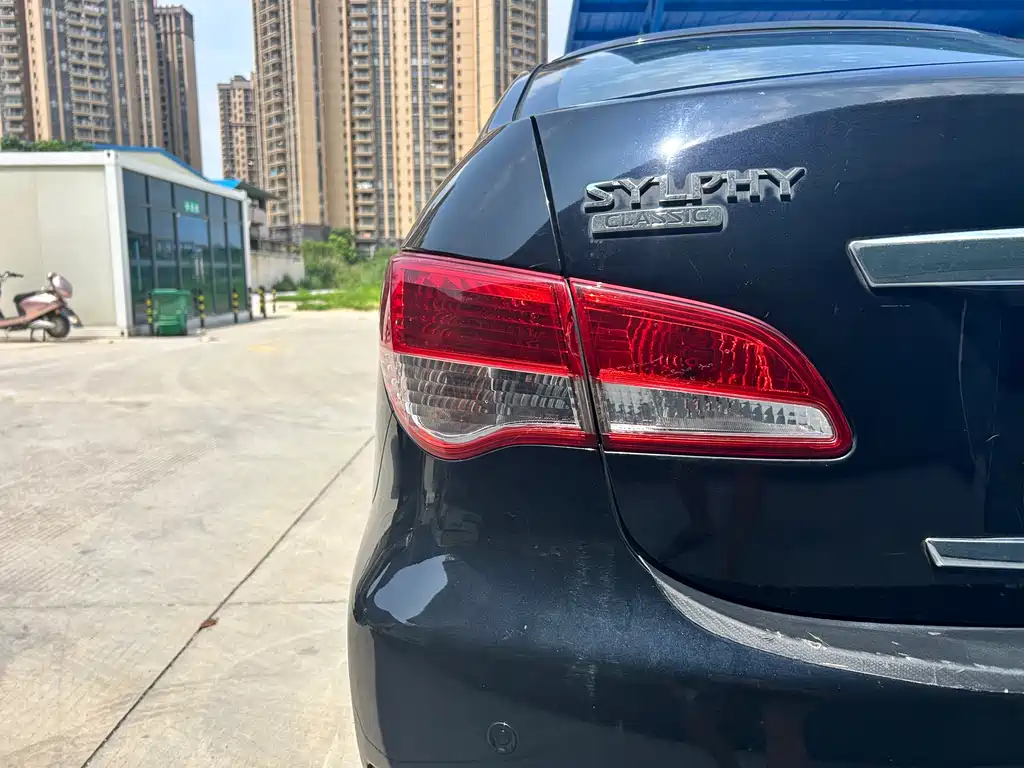 Nissan Sylphy 2016 — фото 13