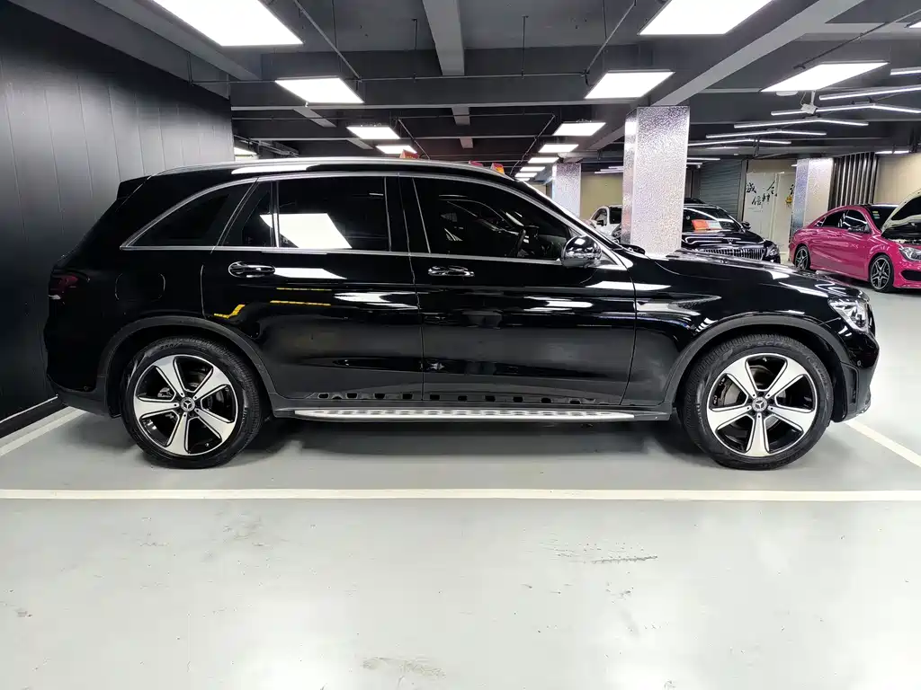 Mercedes-Benz GLC 2022