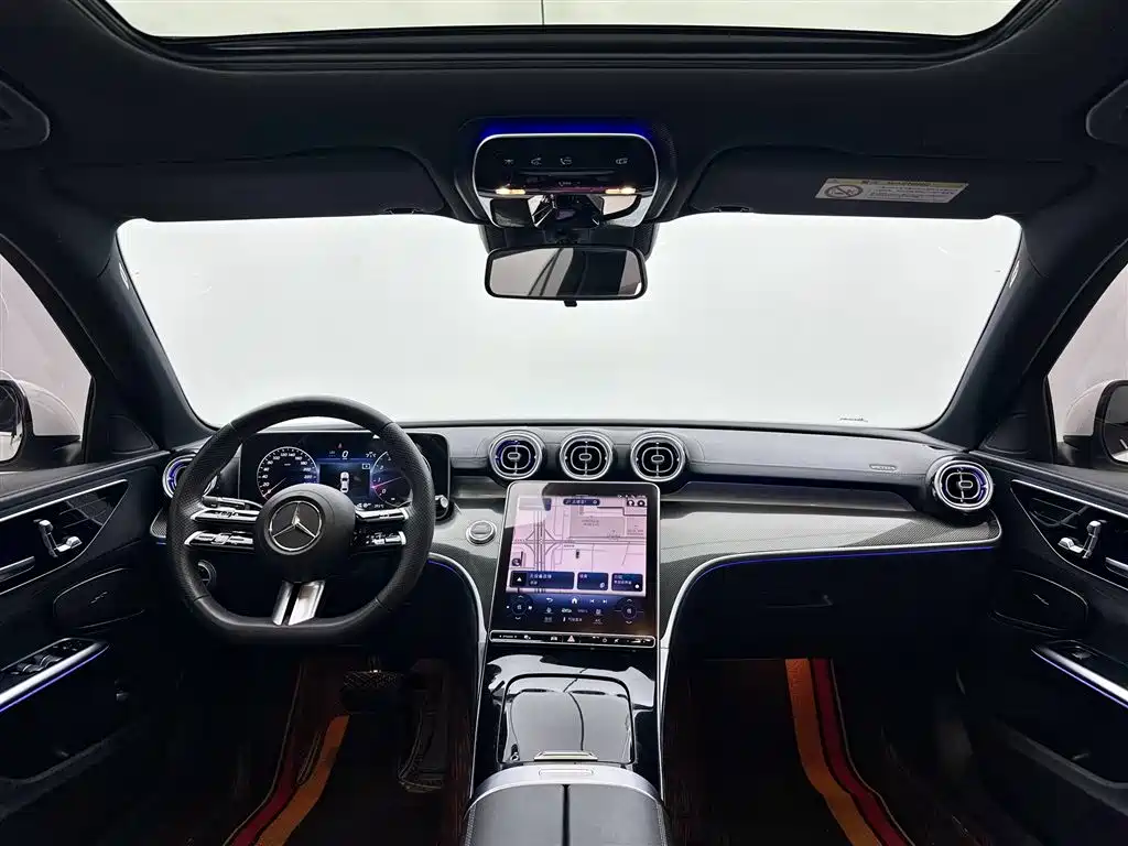 Mercedes-Benz C-Class 2023 — фото 8