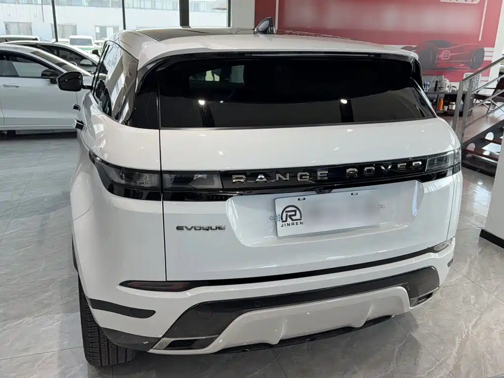 Land Rover Evoque 2022 — фото 8