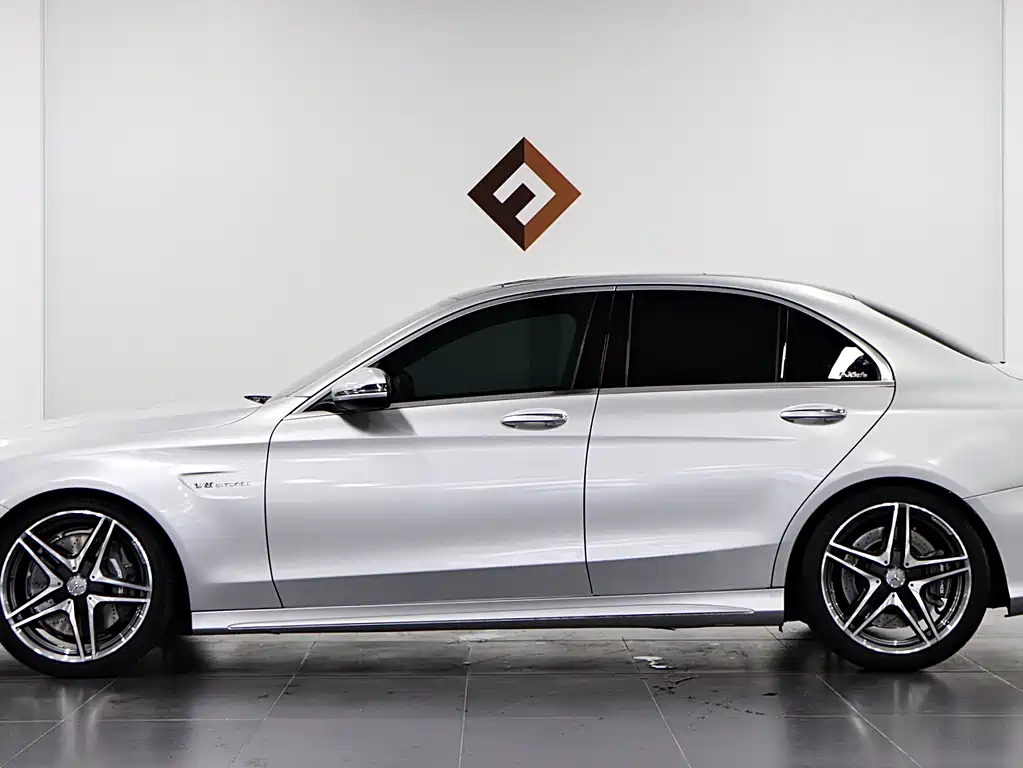 Mercedes-Benz C-Class AMG 2017 — фото 7