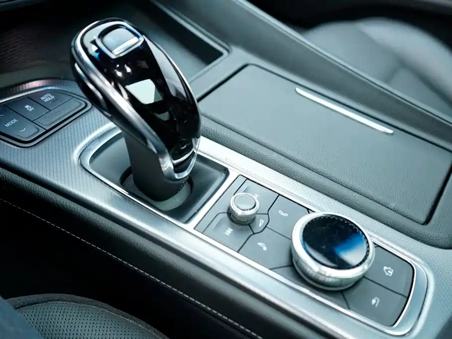 Cadillac CT5 2022 — фото 12