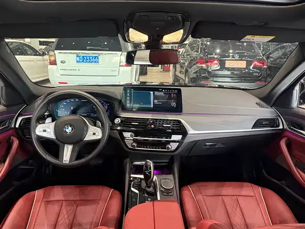 BMW 5 Series 2023