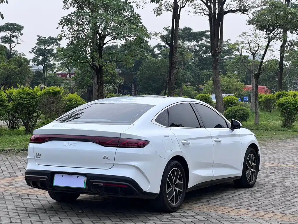 BYD Qin L 2025 — фото 12