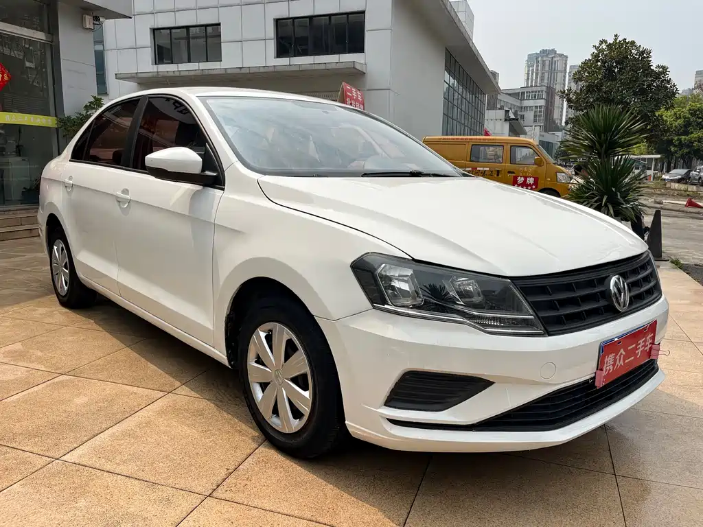 Volkswagen Jetta 2018 — фото 4