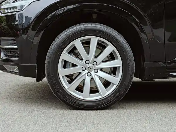 Volvo XC90 2018