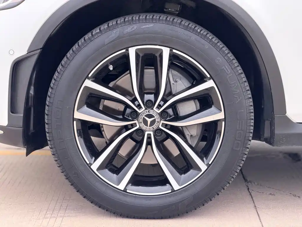 Mercedes-Benz GLC 2021 — фото 27