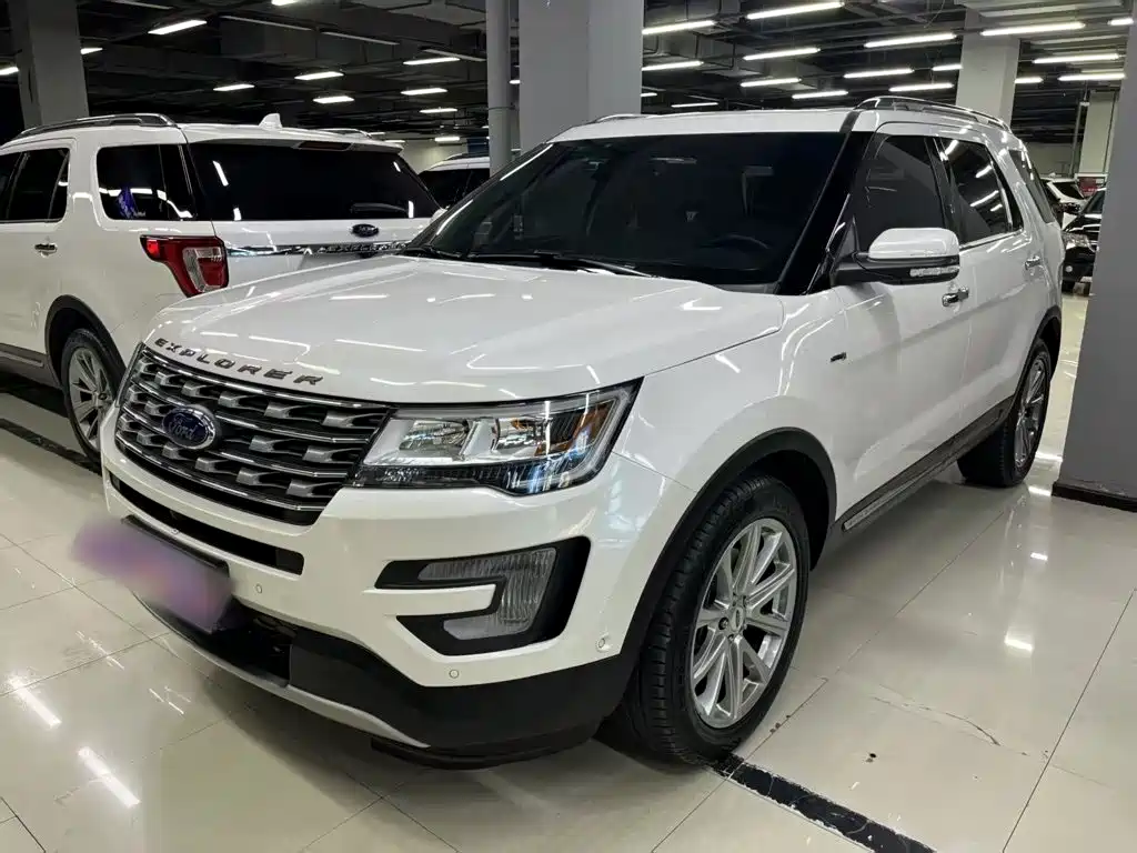 Ford Explorer 2016 — фото 7