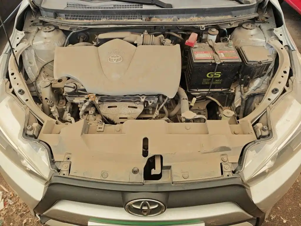 Toyota Yaris L 2014 — фото 11
