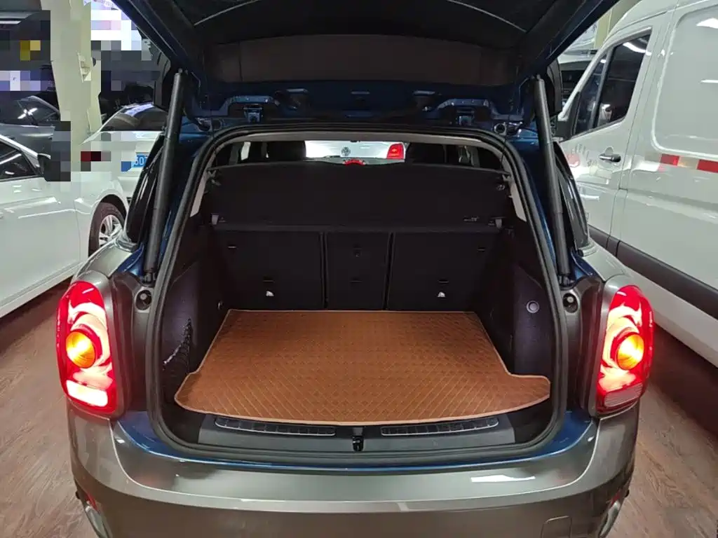 MINI Countryman 2019 — фото 19