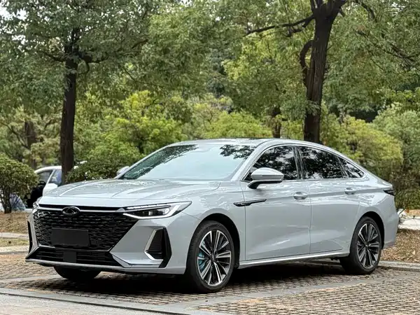 Chery Arrizo 8 2025