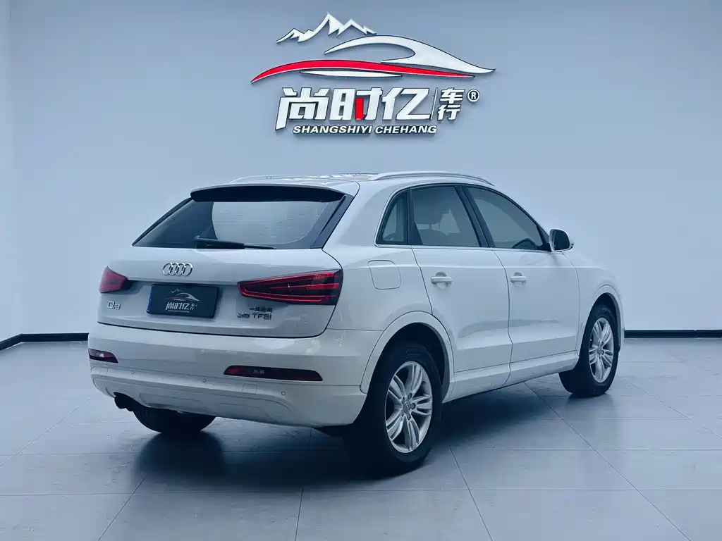 Audi Q3 2013