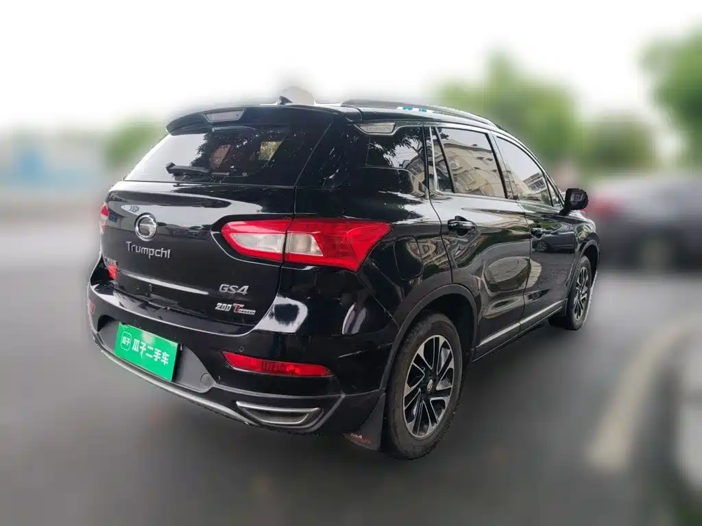 GAC Motor Trumpchi GS4 2015