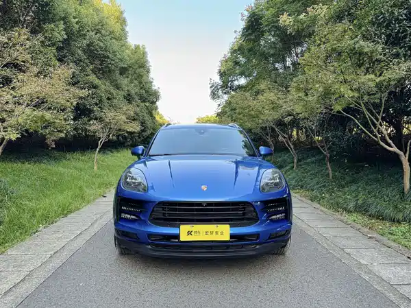 Porsche Macan 2020