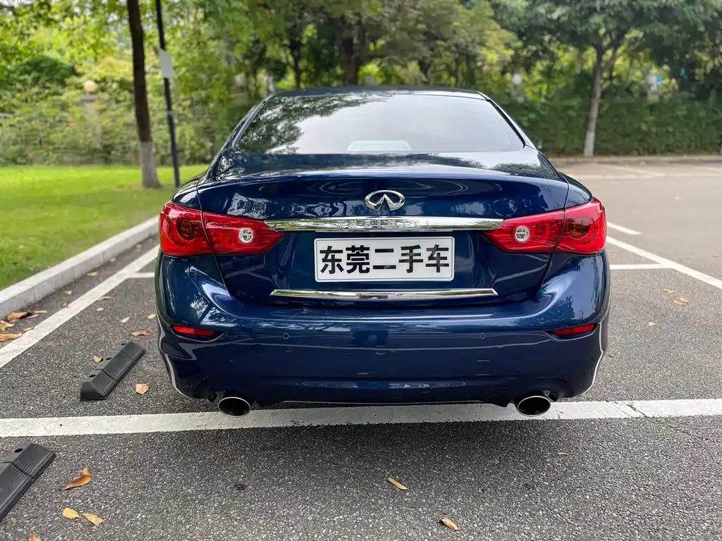 Infiniti Q50L 2017 — фото 17