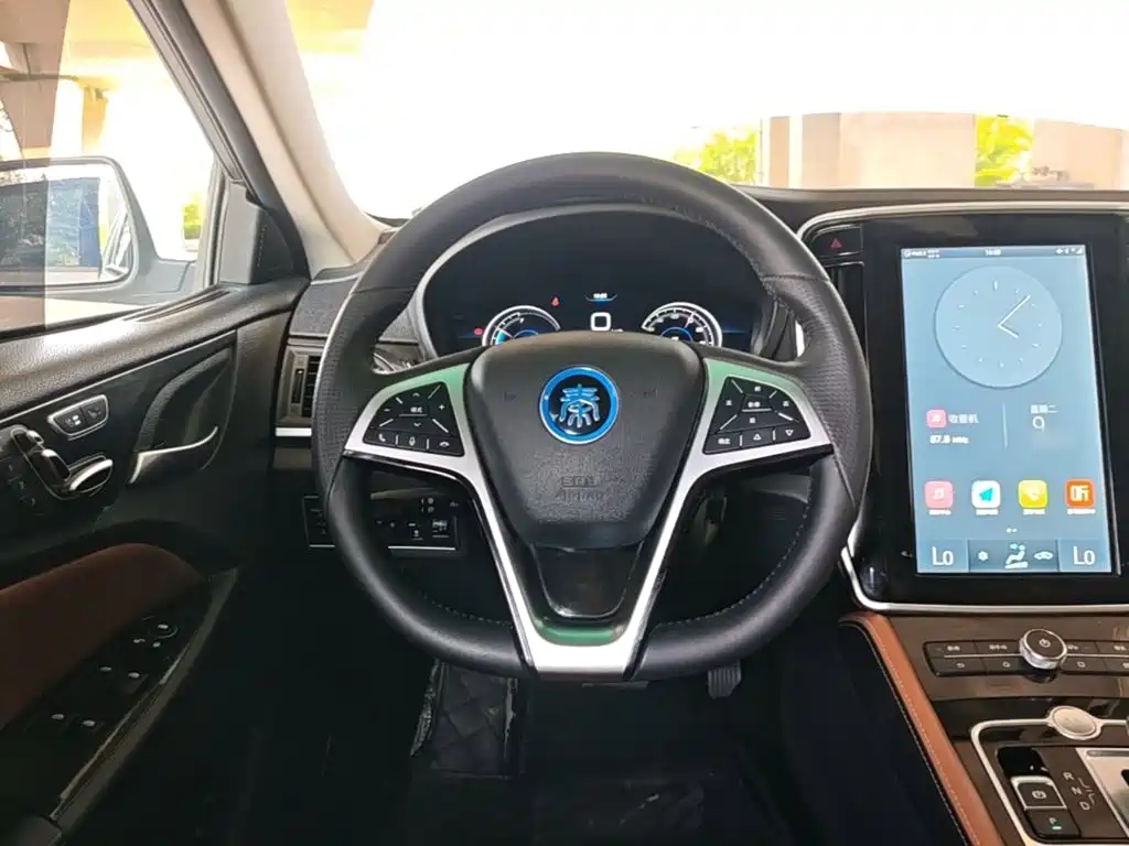 BYD Qin NEV 2019 — фото 11