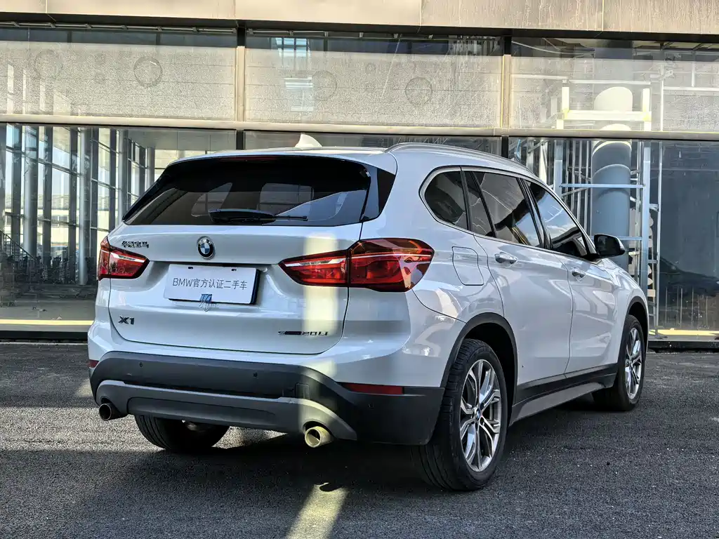 BMW X1 2019 — фото 4