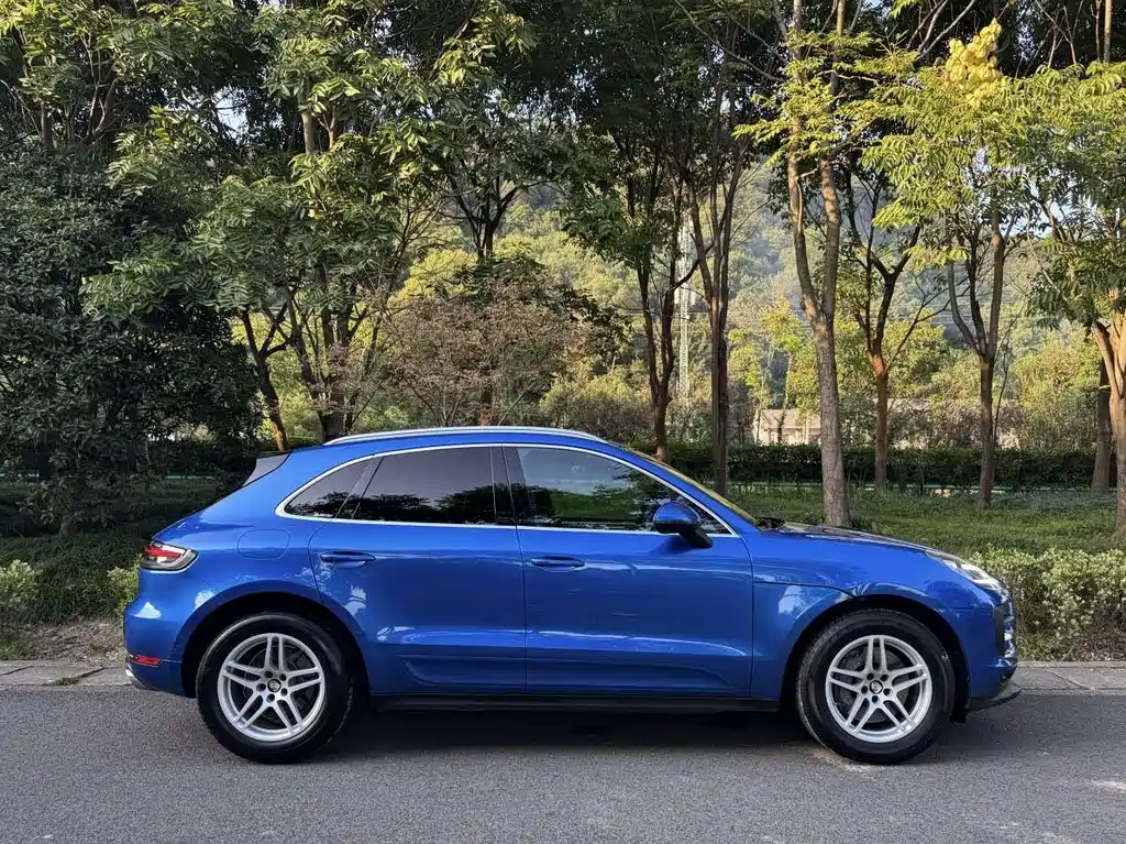 Porsche Macan 2020 — фото 5