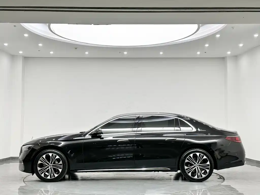 Mercedes-Benz E-Class 2026