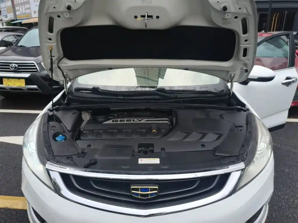 Geely Emgrand GS 2017 — фото 20
