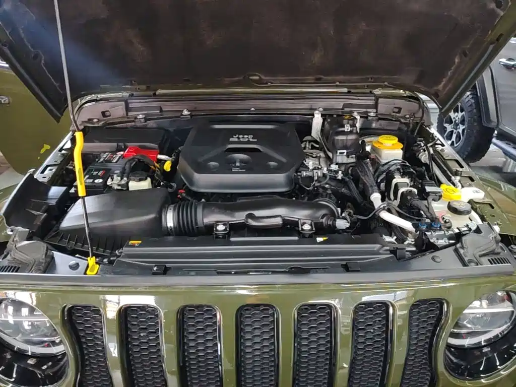 Jeep Wrangler 2023 — фото 20