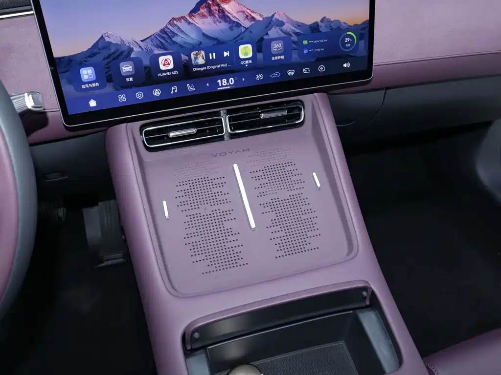 Voyah FREE 2025 — фото 11