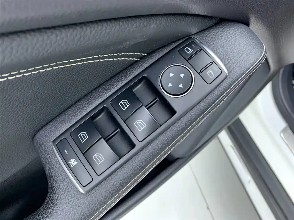 Mercedes-Benz GLA 2019 — фото 27