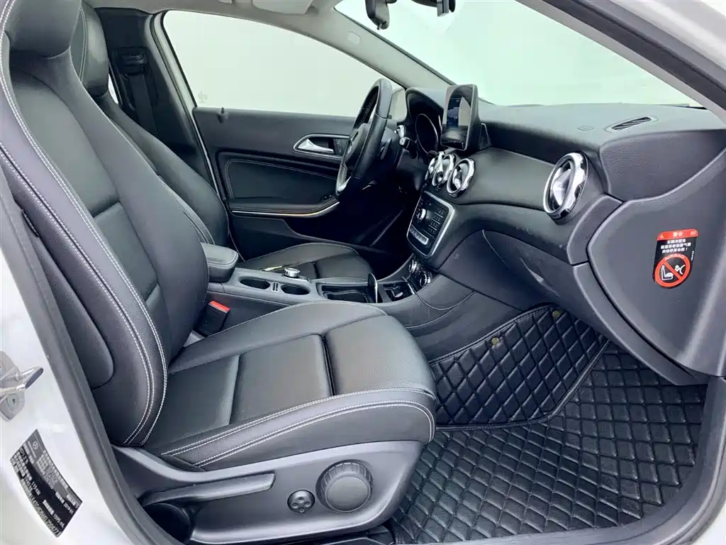 Mercedes-Benz GLA 2019 — фото 11
