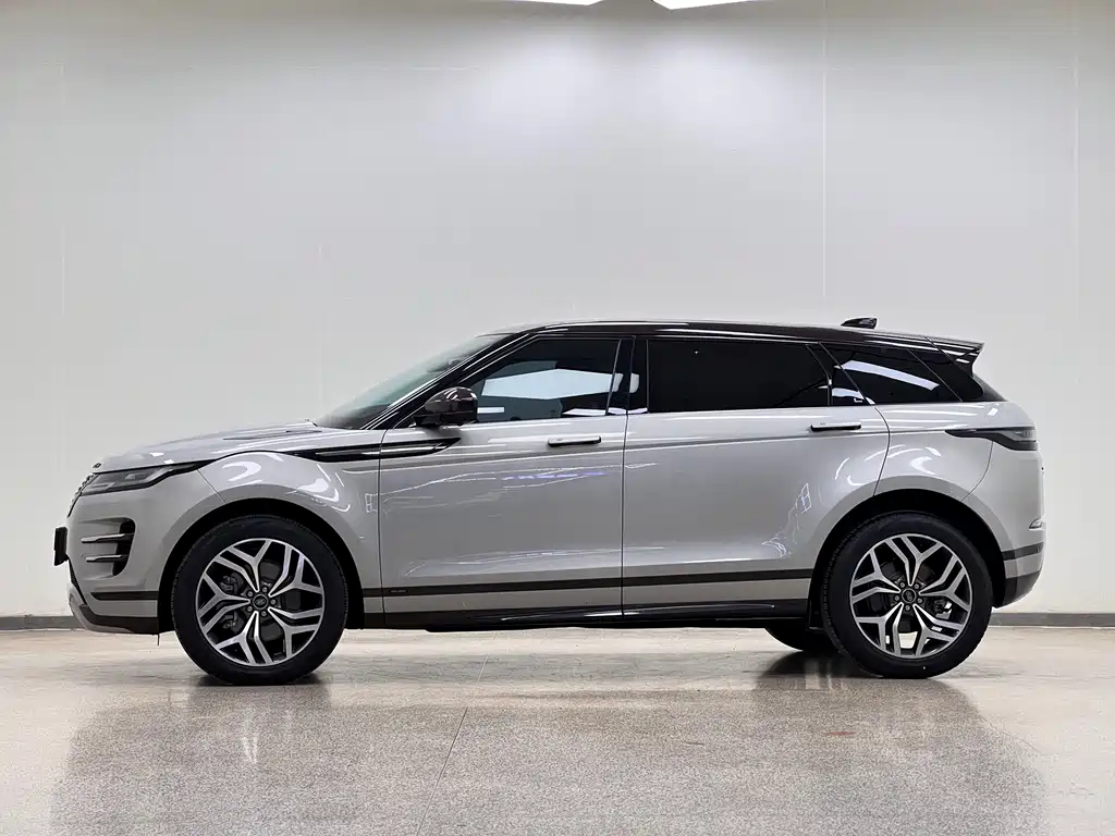 Land Rover Evoque 2022 — фото 4