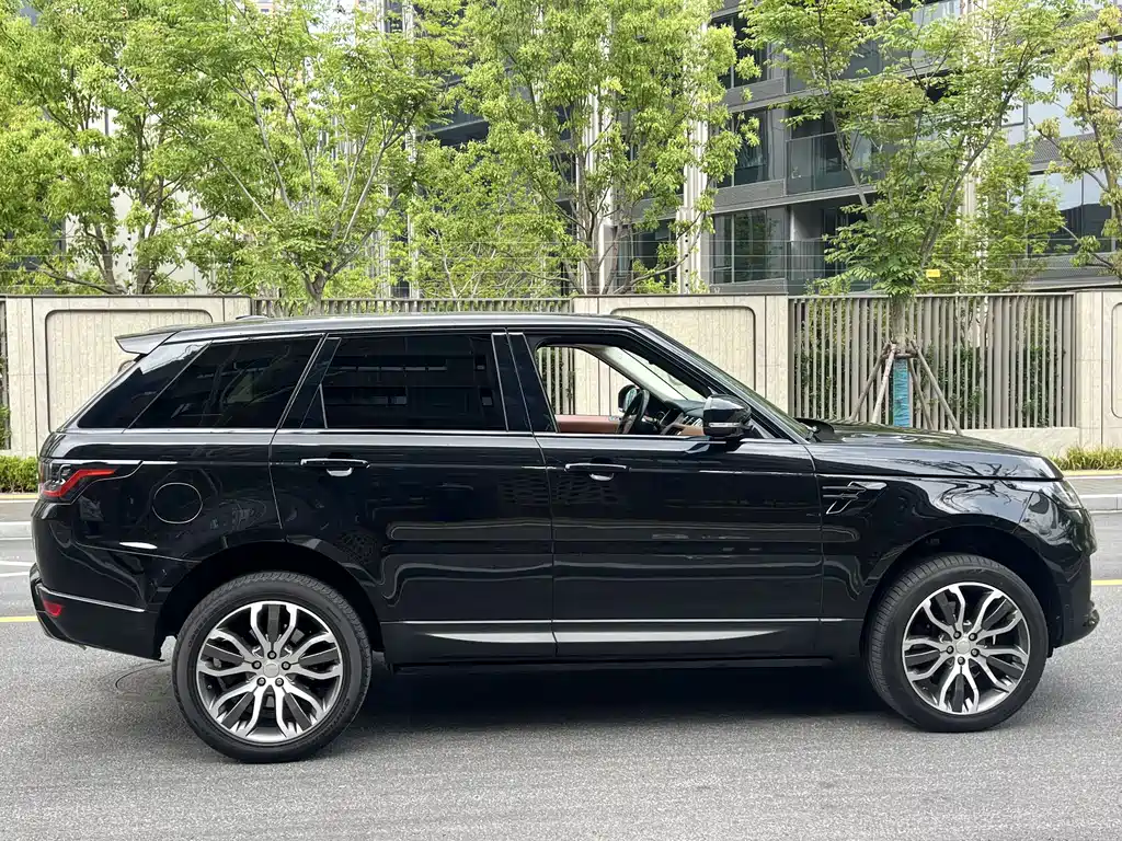 Land Rover Sport 2016 — фото 13