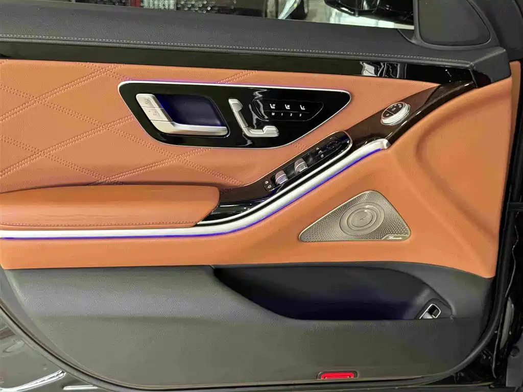 Mercedes-Benz Maybach S-Class 2021 — фото 21