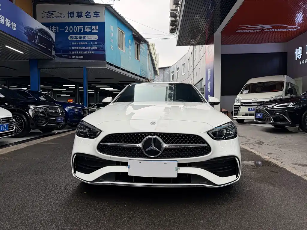 Mercedes-Benz C-Class 2023 — фото 2