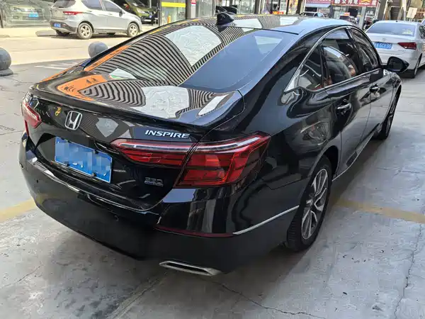 Honda Inspire 2021