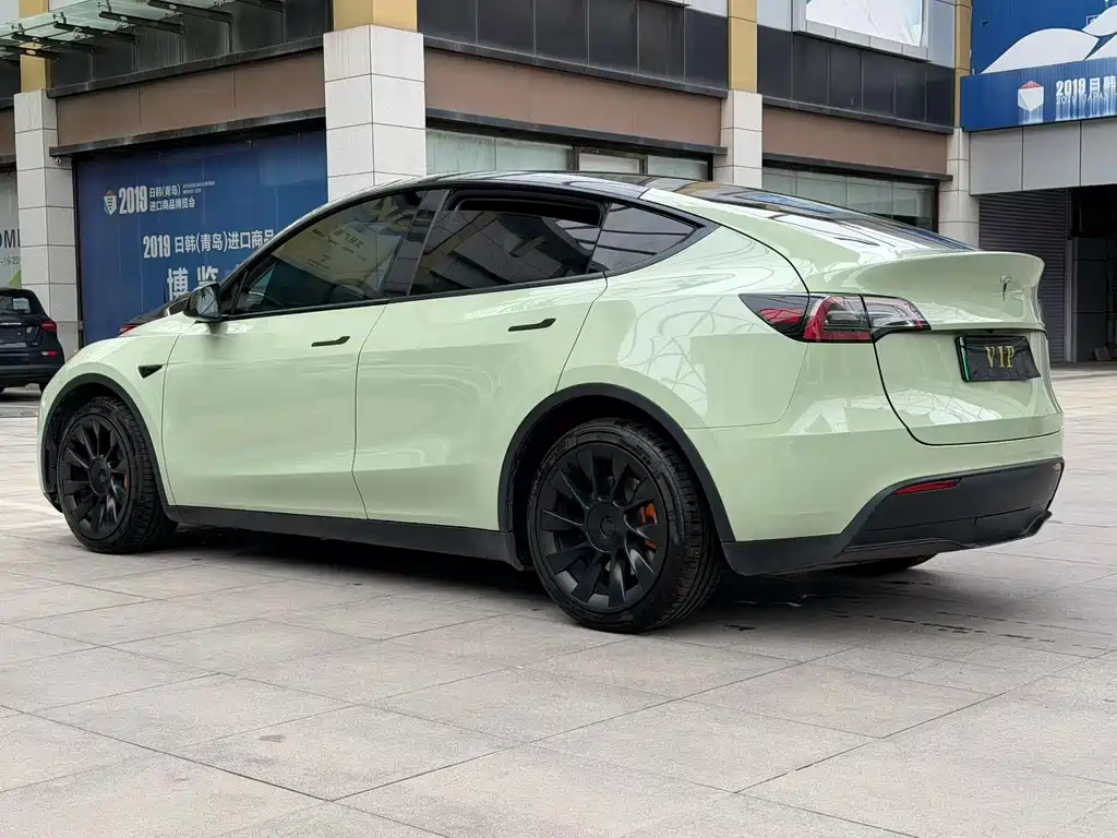 Tesla Model Y 2021 — фото 9