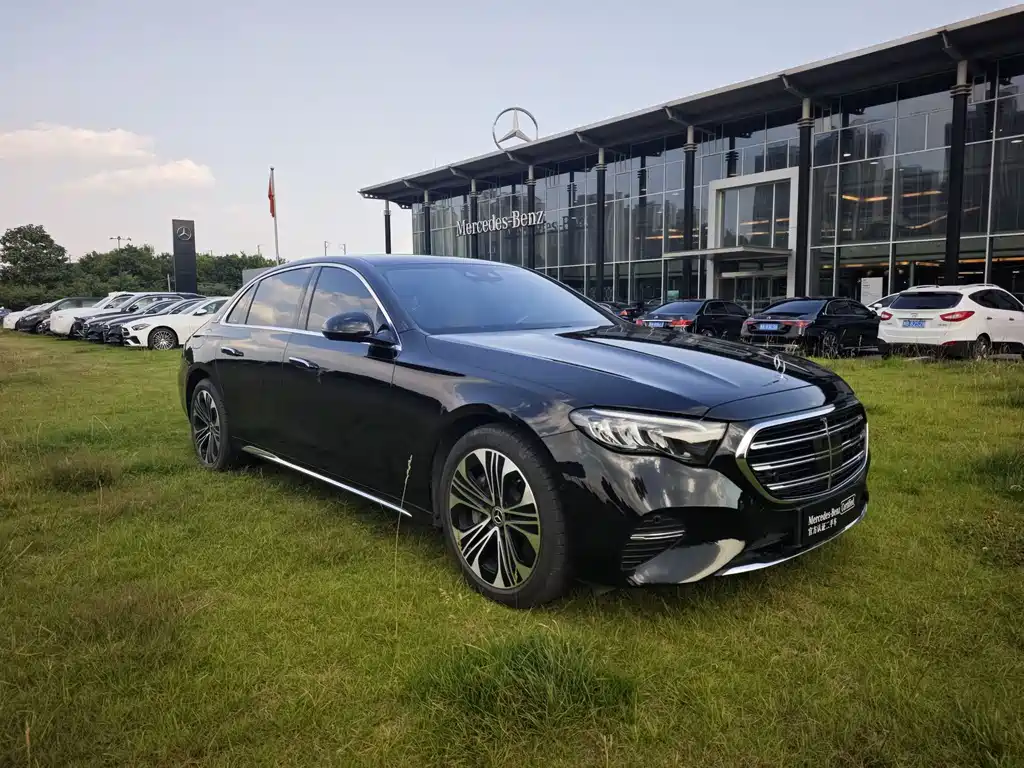 Mercedes-Benz E-Class New Energy 2026 — фото 3