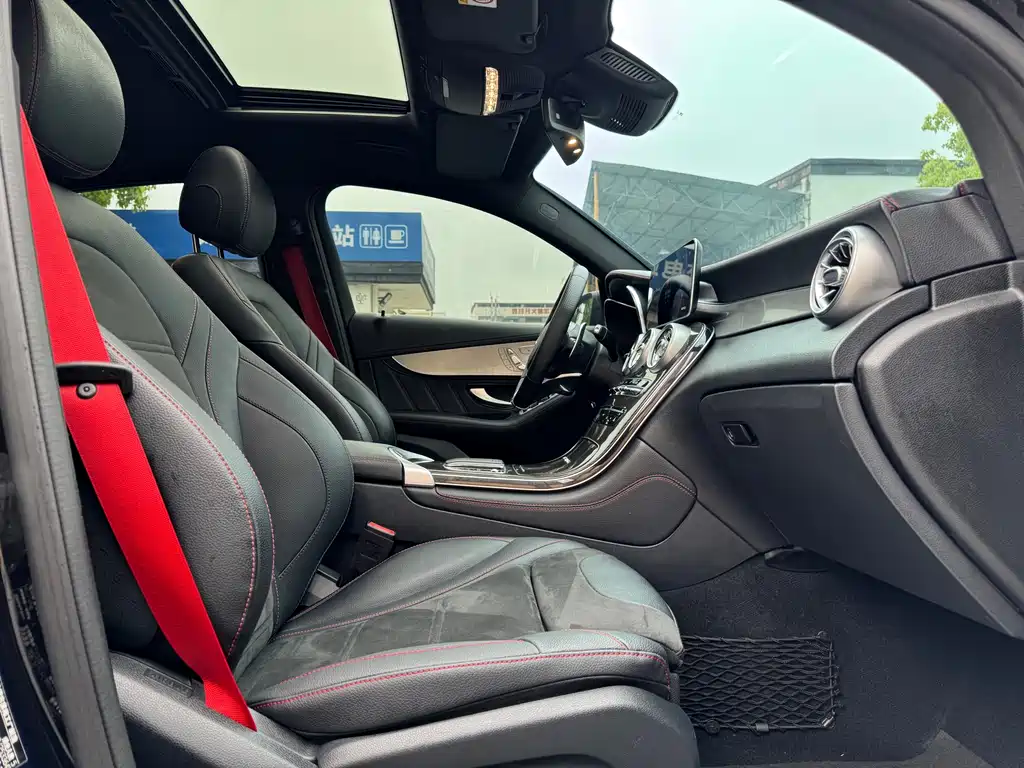 Mercedes-Benz GLC Coupe AMG 2020 — фото 11