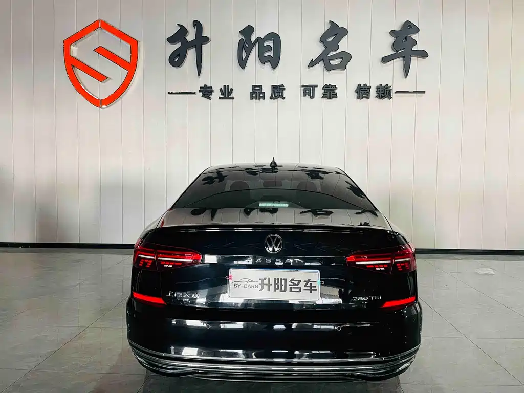 Volkswagen Passat 2023