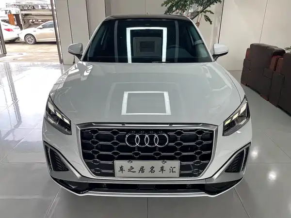 Audi Q2L 2022