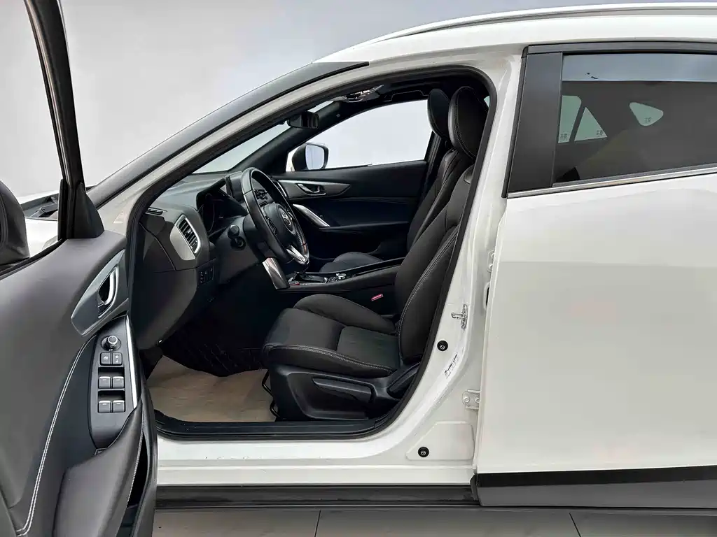 Mazda CX-4 2019