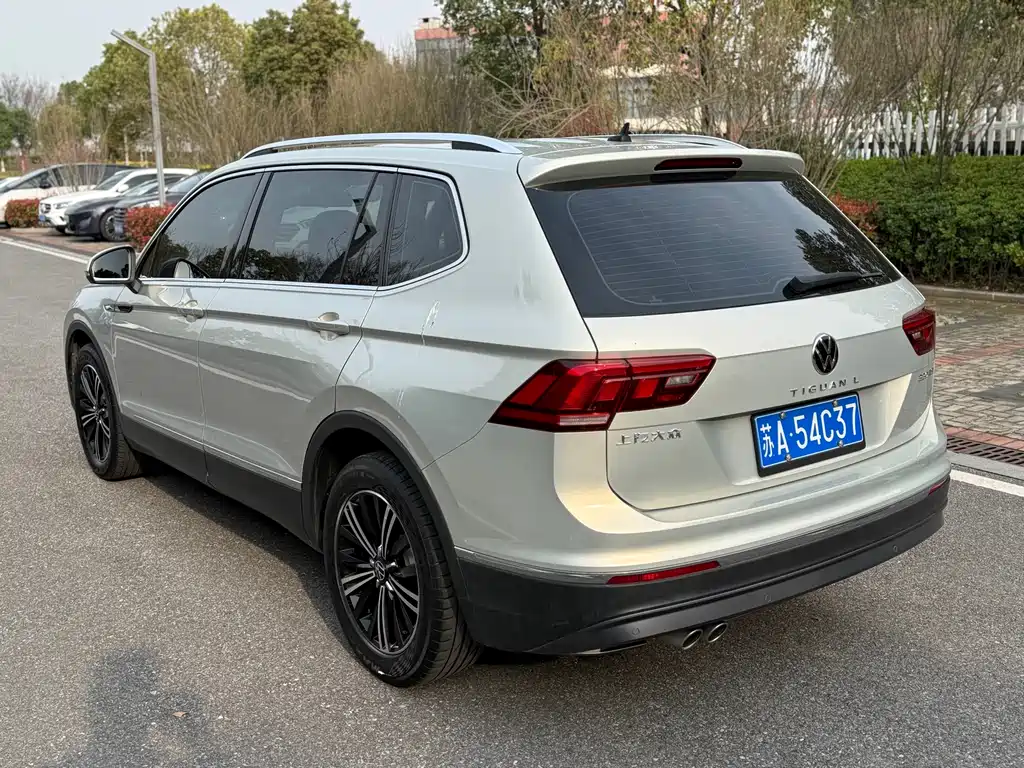 Volkswagen Tiguan L 2021