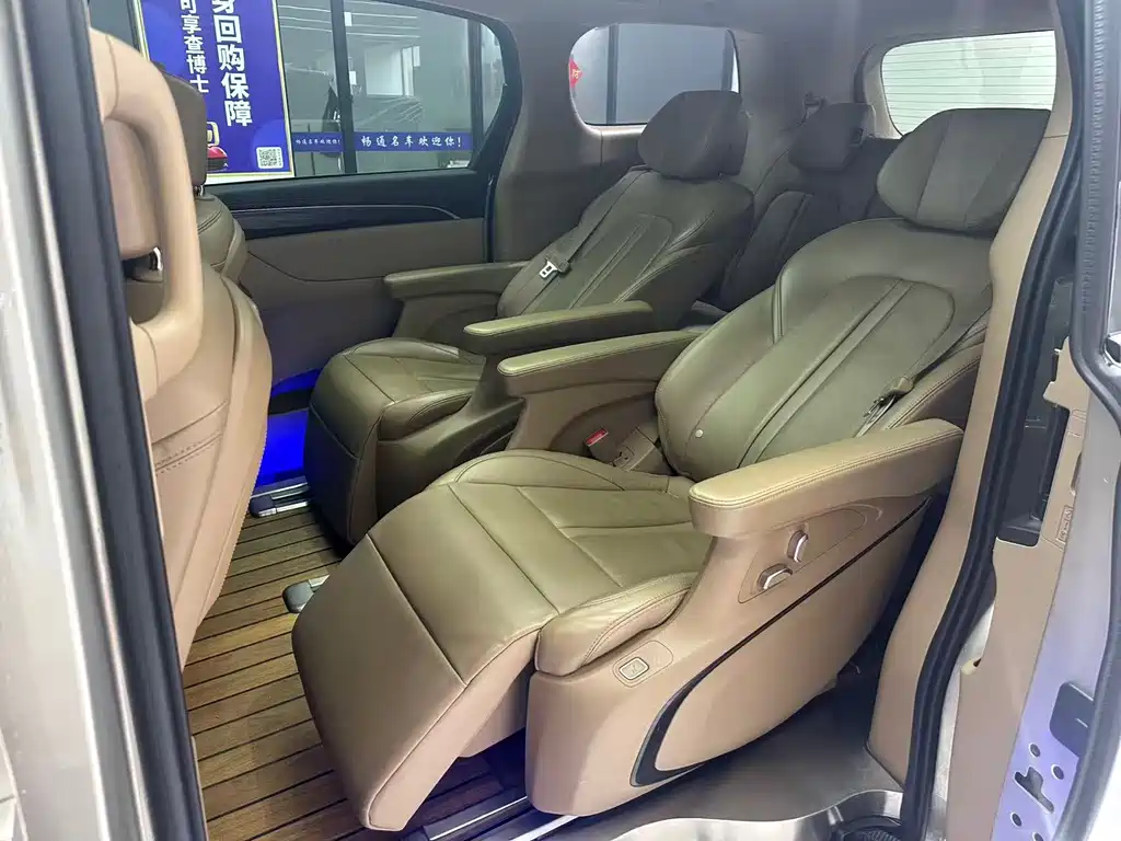 Buick GL8 2020