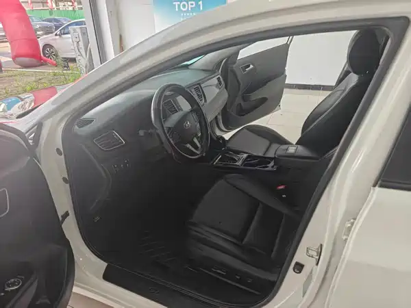 Hyundai Mistra 2016