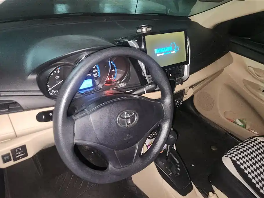 Toyota Vios 2017 — фото 12