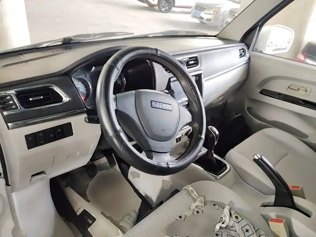 Jinbei New Hiace X30L CNG 2023 — фото 10