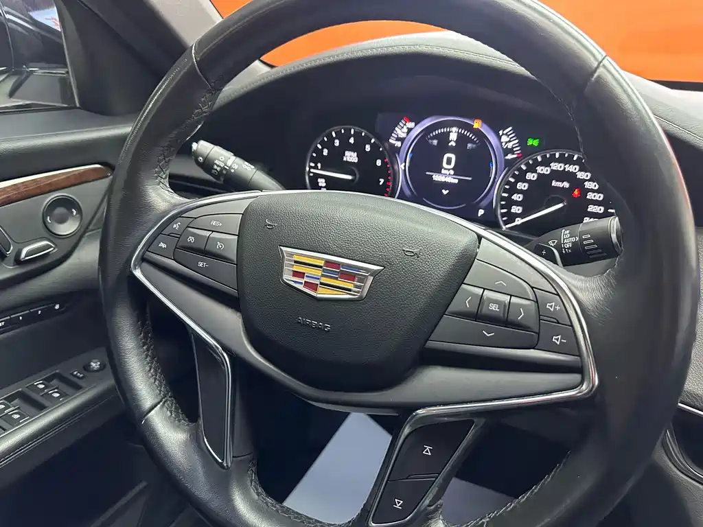 Cadillac CT6 2021 — фото 14