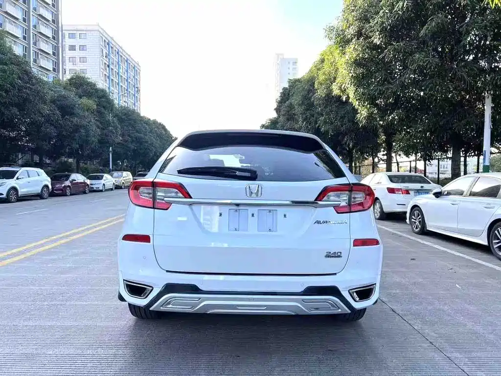 Honda Avancier 2018 — фото 8