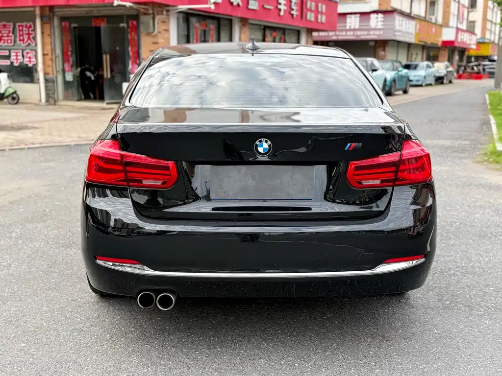 BMW 3 Series 2017 — фото 8