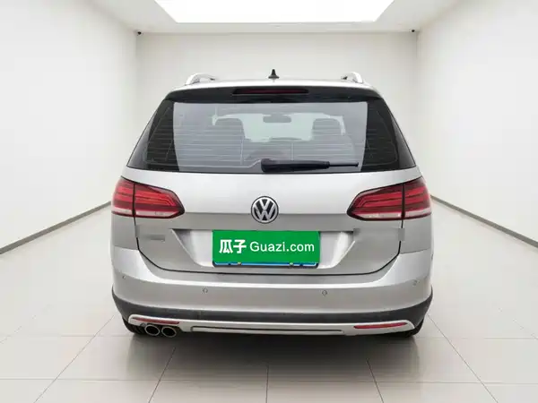 Volkswagen Golf 2020
