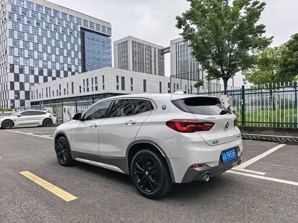 BMW X2 2023